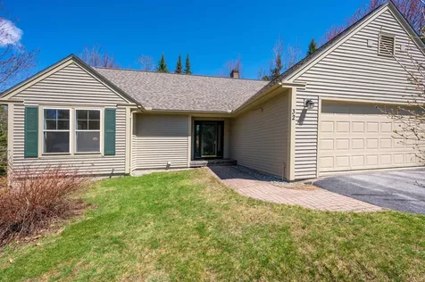 32 Cricenti Lane New London NH 03257