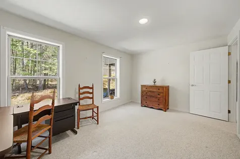 32 Cricenti Lane New London NH 03257
