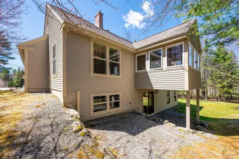 32 Cricenti Lane New London NH 03257