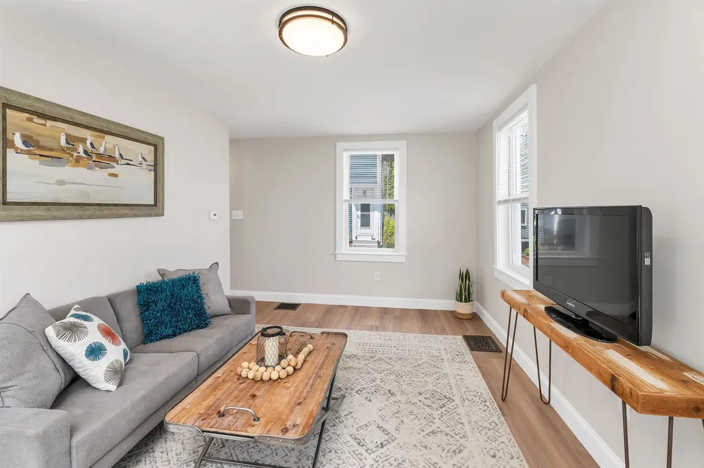 3 Madison Street Newburyport MA 01950