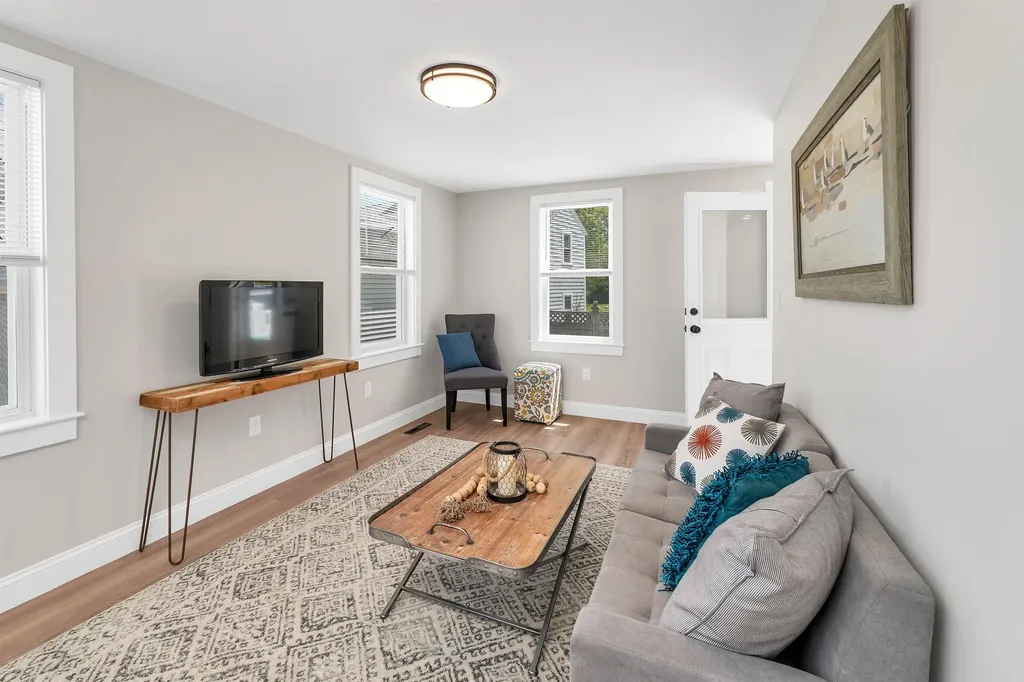 3 Madison Street Newburyport MA 01950