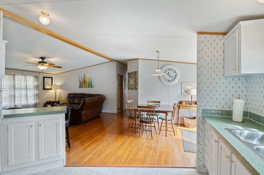 29 Edge O Lake Drive Tuftonboro NH 03853