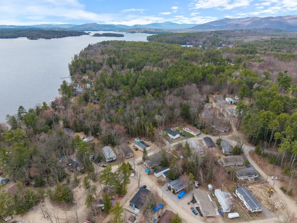 29 Edge O Lake Drive Tuftonboro NH 03853