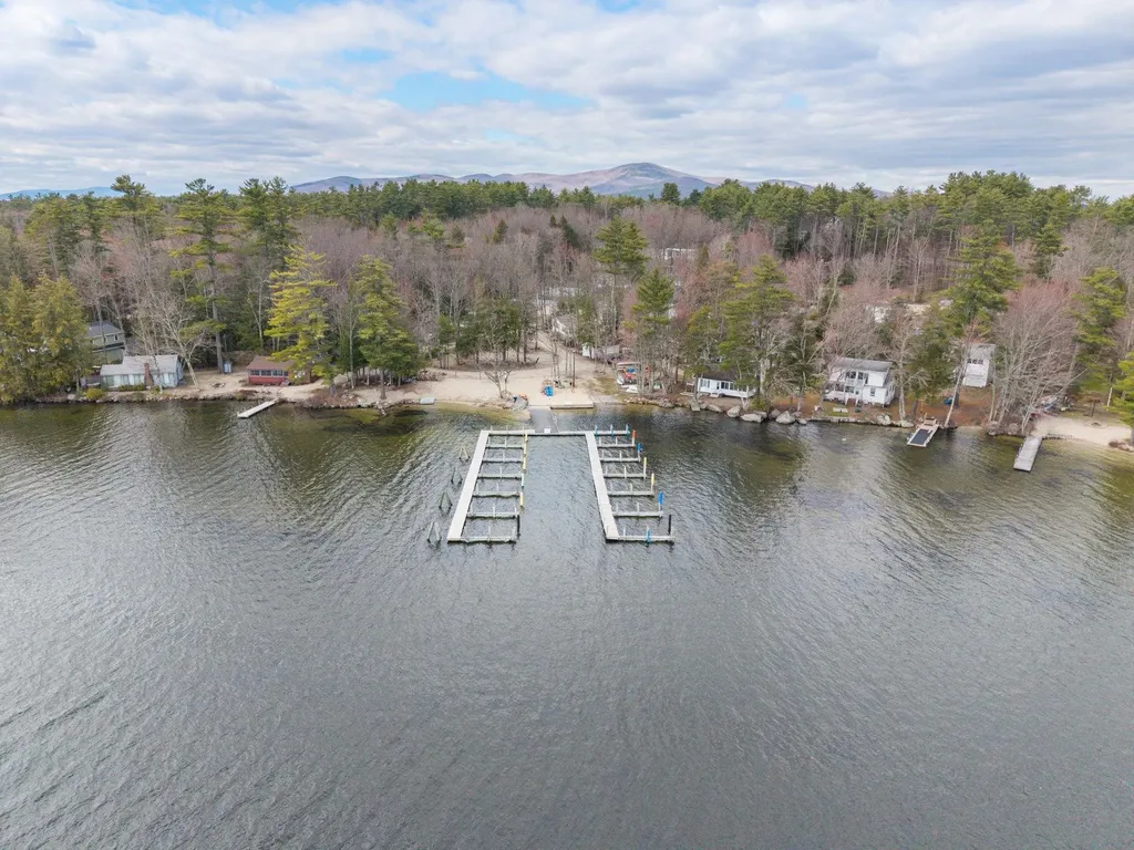 29 Edge O Lake Drive Tuftonboro NH 03853
