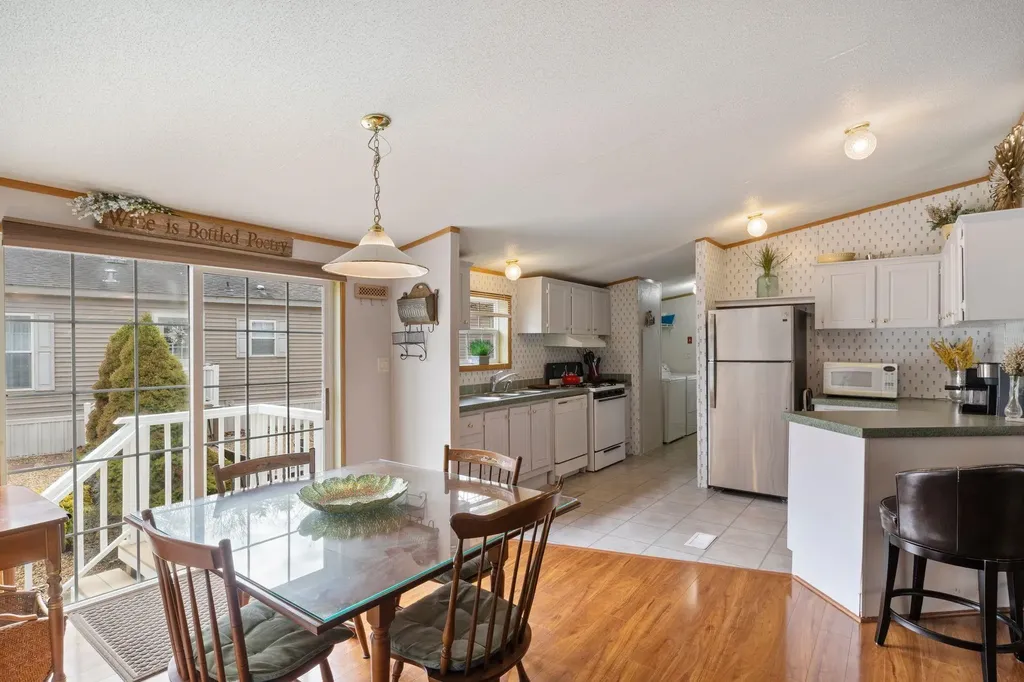 29 Edge O Lake Drive Tuftonboro NH 03853