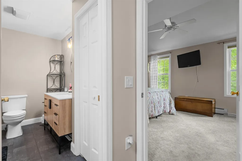 1465 Hooksett Road Hooksett NH 03106