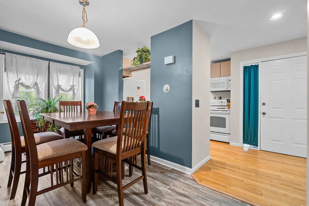 1465 Hooksett Road Hooksett NH 03106