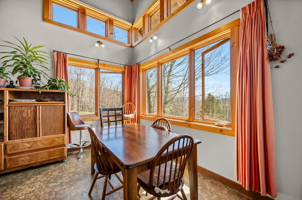 29 Schoolhouse Brook Lane Fayston VT 05660