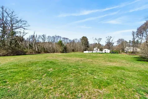 6 Pond Street Newton NH 03858