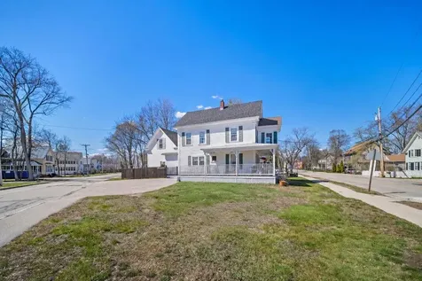 862 Portland Street Rochester NH 03820