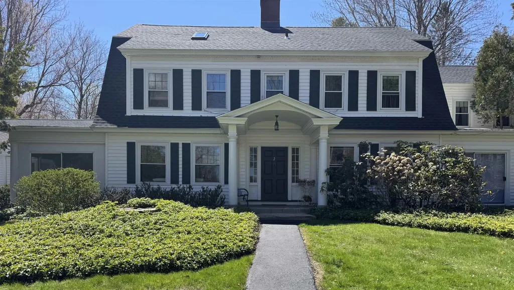 1 Farm House Lane Wolfeboro NH 03894