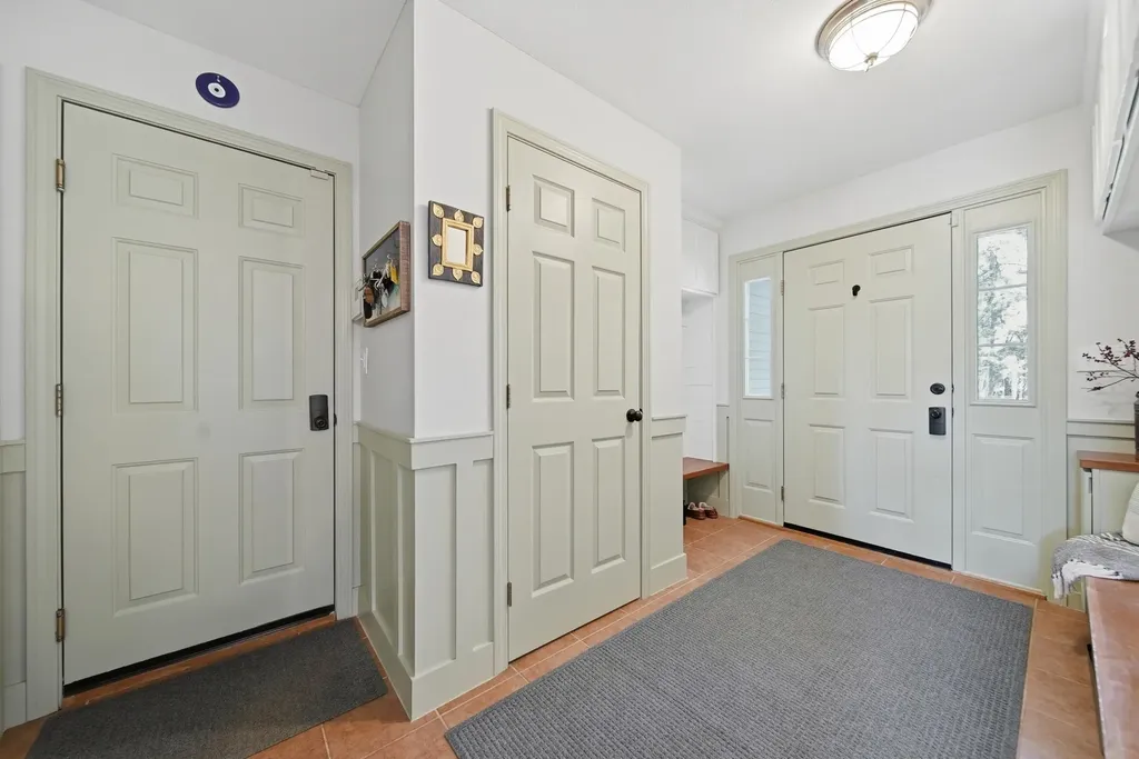 149 Crawford Road Chester NH 03036