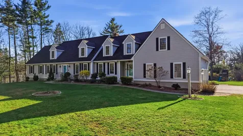 149 Crawford Road Chester NH 03036