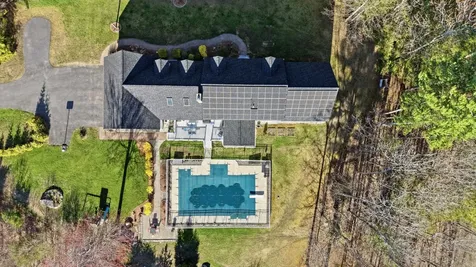 149 Crawford Road Chester NH 03036