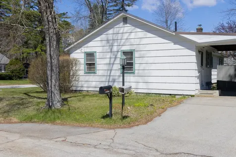 2 Cricket Lane Concord NH 03301