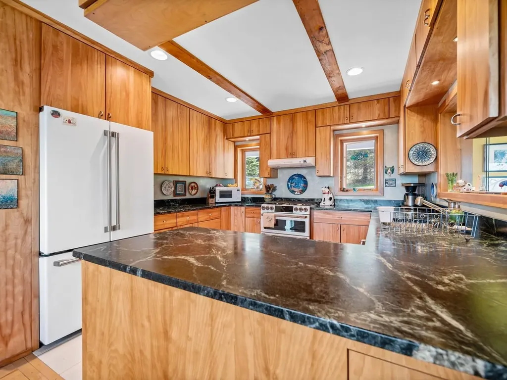 2381 Middle Road Plainfield VT 05667