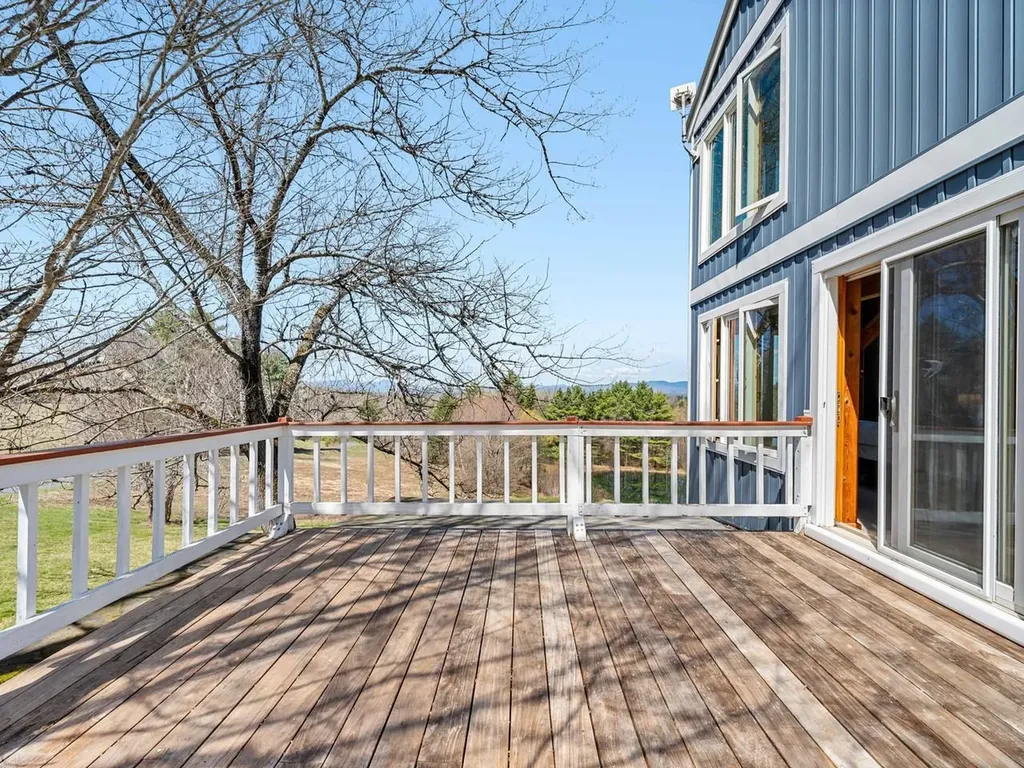 2381 Middle Road Plainfield VT 05667