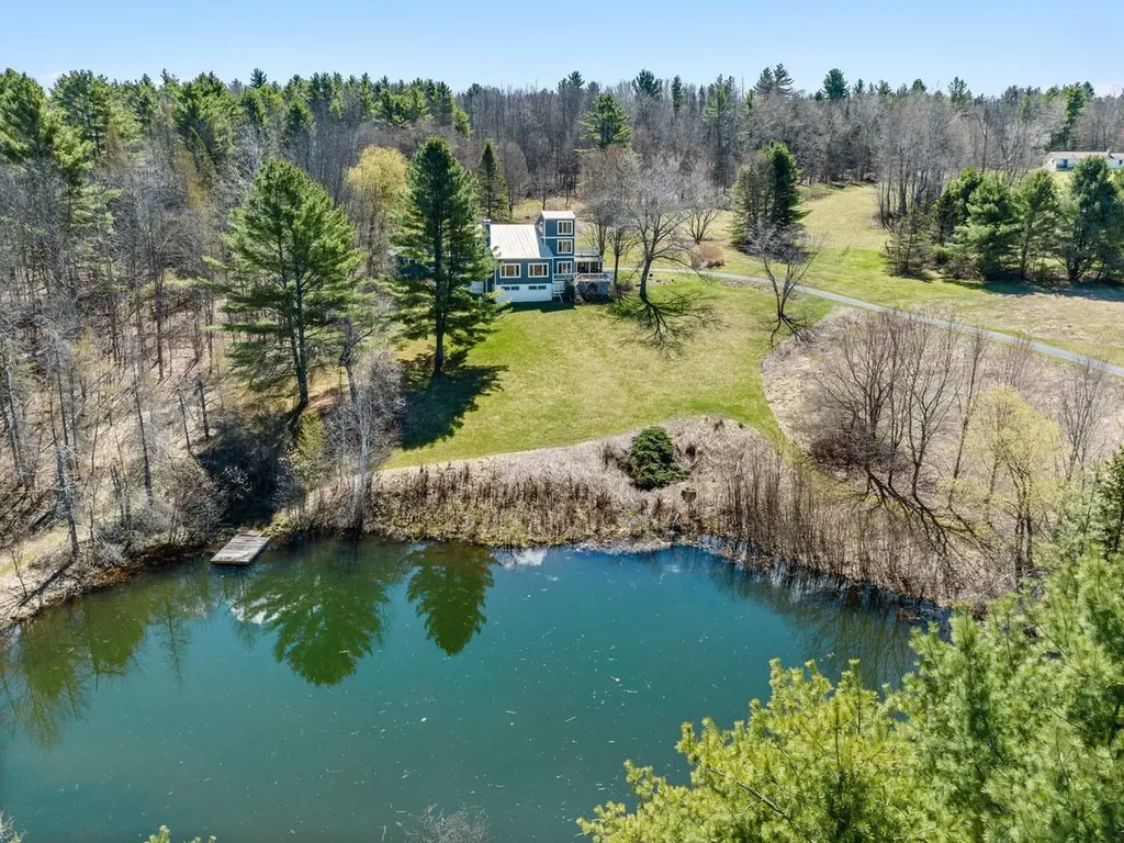 2381 Middle Road Plainfield VT 05667