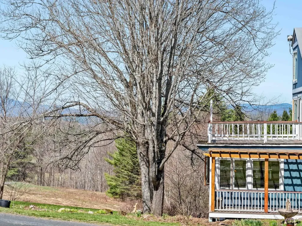 2381 Middle Road Plainfield VT 05667