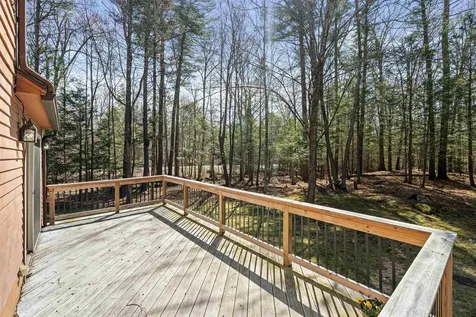 12 Dogtown Road Exeter NH 03833