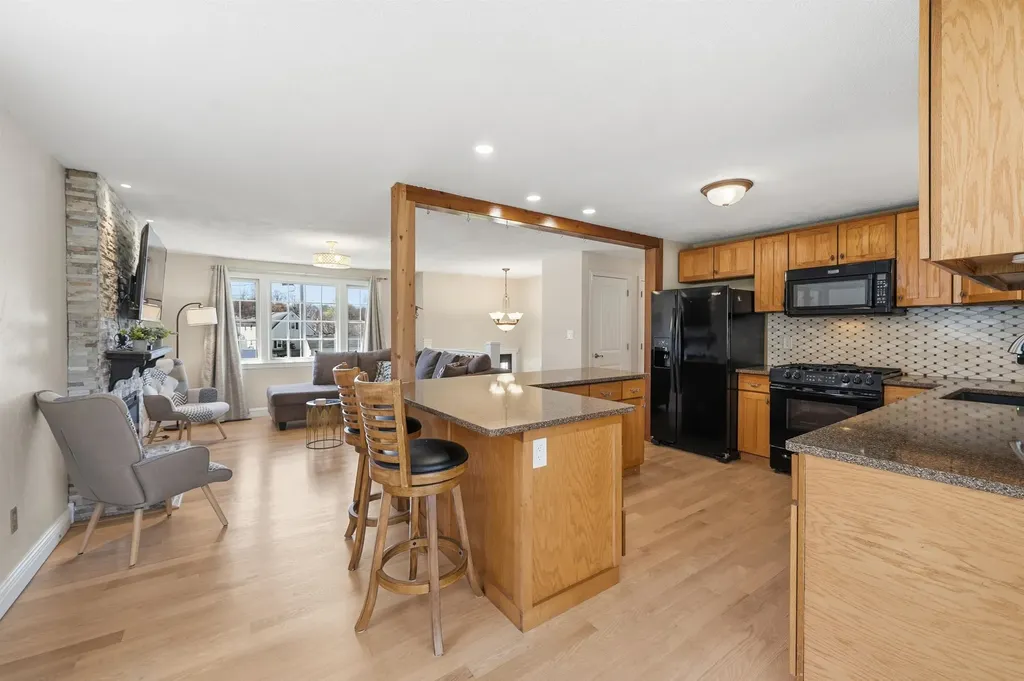 4 Percheron Circle Nashua NH 03062