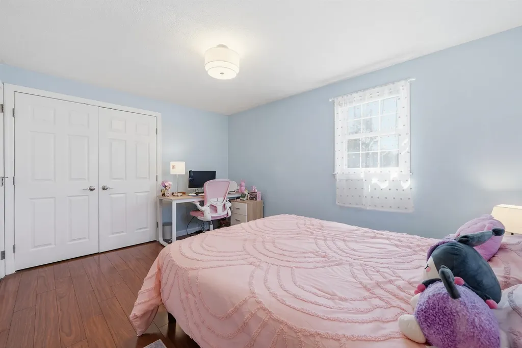 4 Percheron Circle Nashua NH 03062