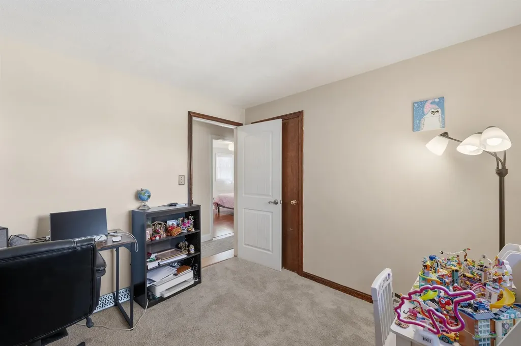 4 Percheron Circle Nashua NH 03062