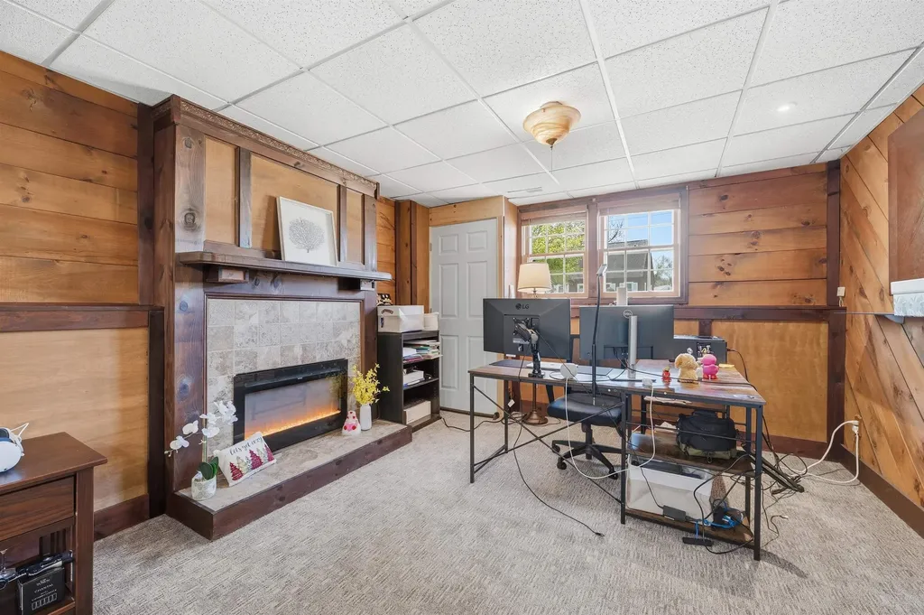 4 Percheron Circle Nashua NH 03062