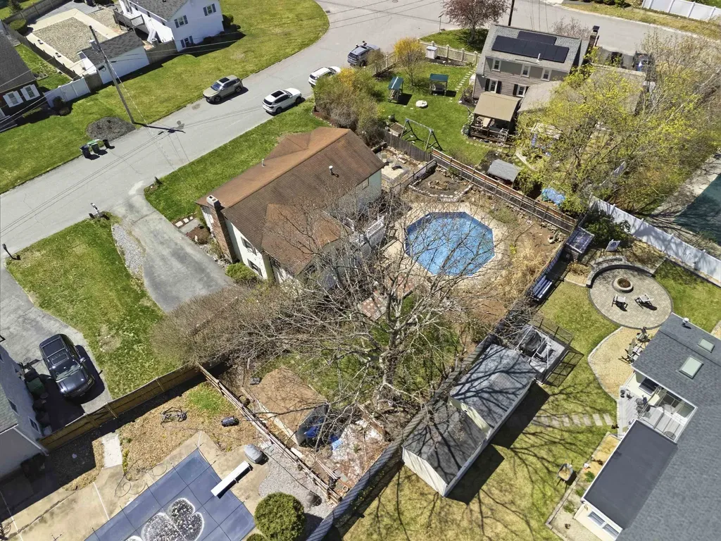 4 Percheron Circle Nashua NH 03062