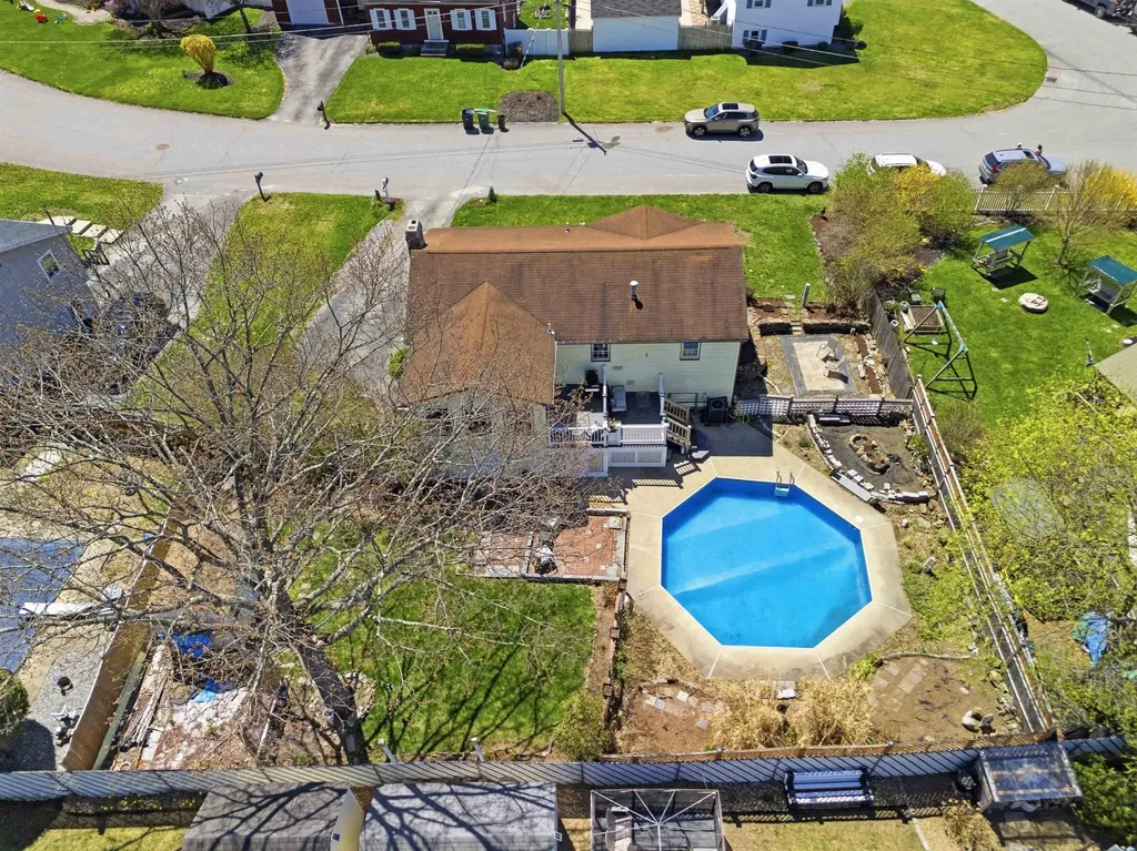 4 Percheron Circle Nashua NH 03062
