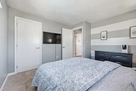 4 Percheron Circle Nashua NH 03062