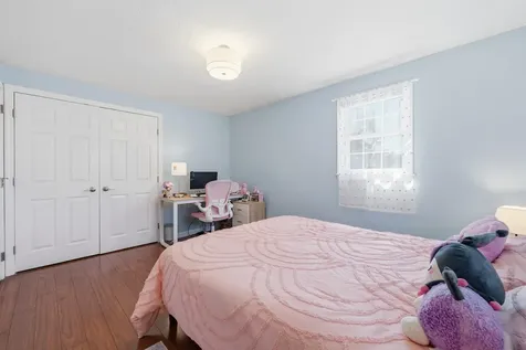 4 Percheron Circle Nashua NH 03062
