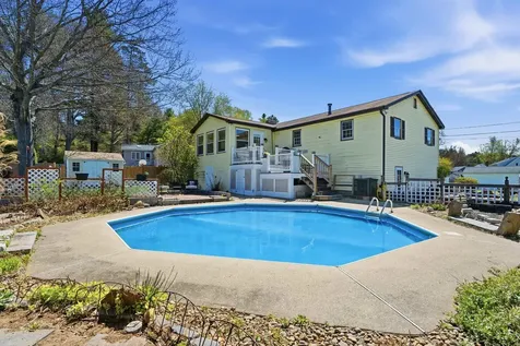 4 Percheron Circle Nashua NH 03062