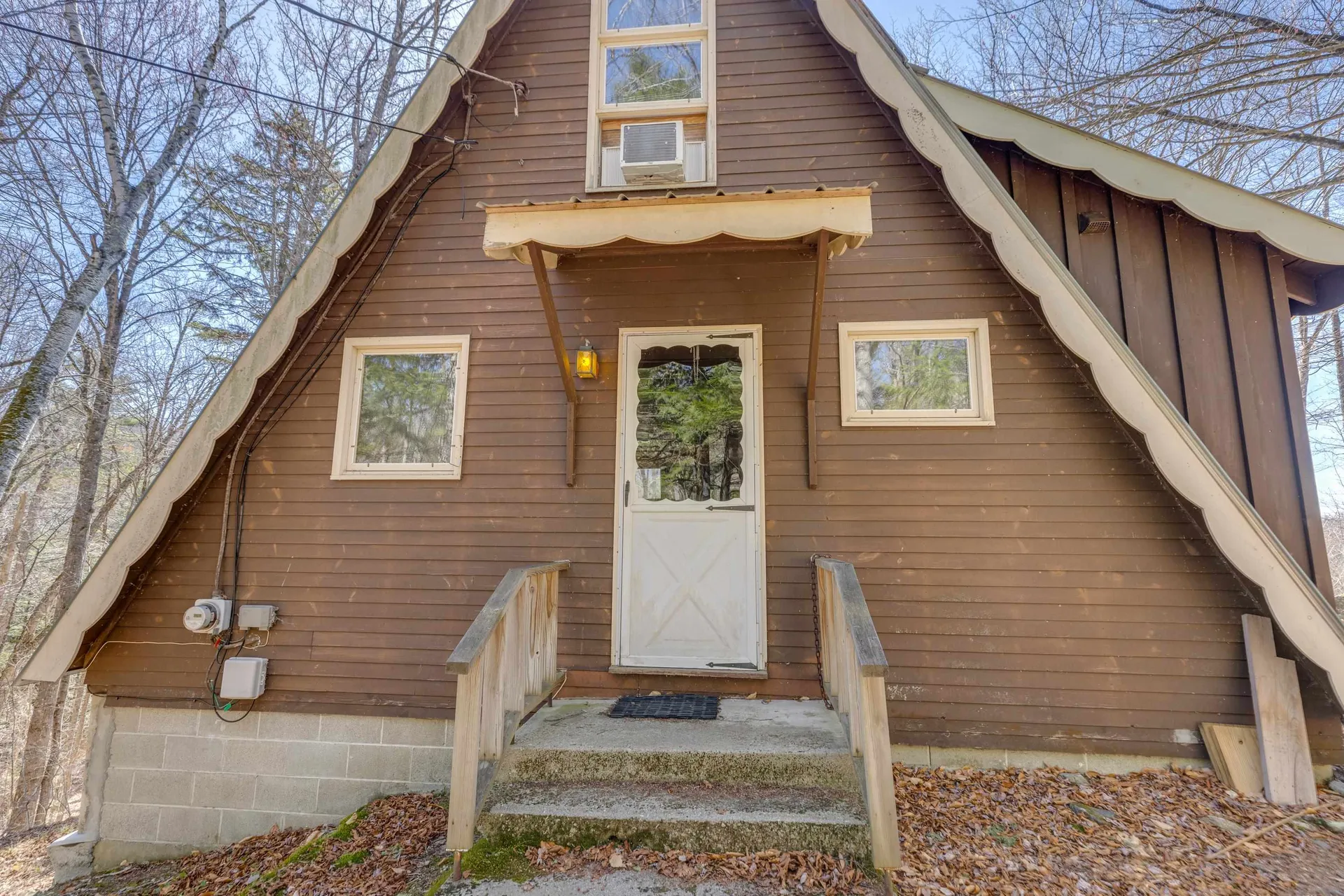 1784 Stinson Lake Road Rumney NH 03266