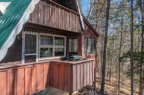 1784 Stinson Lake Road Rumney NH 03266