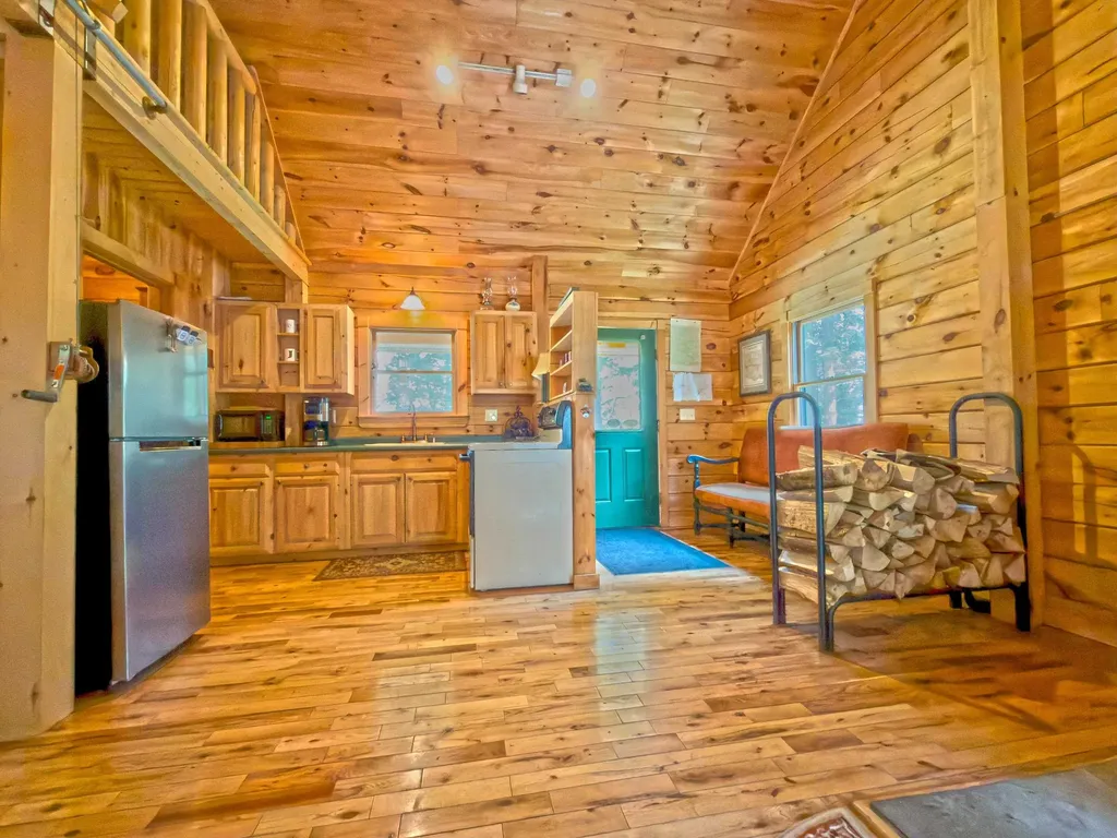 701 Kidderhood Road West Fairlee VT 05083