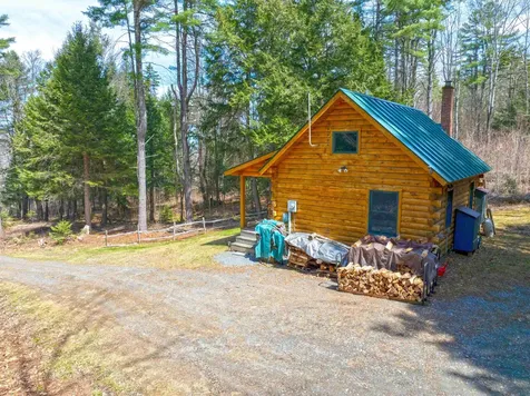 701 Kidderhood Road West Fairlee VT 05083