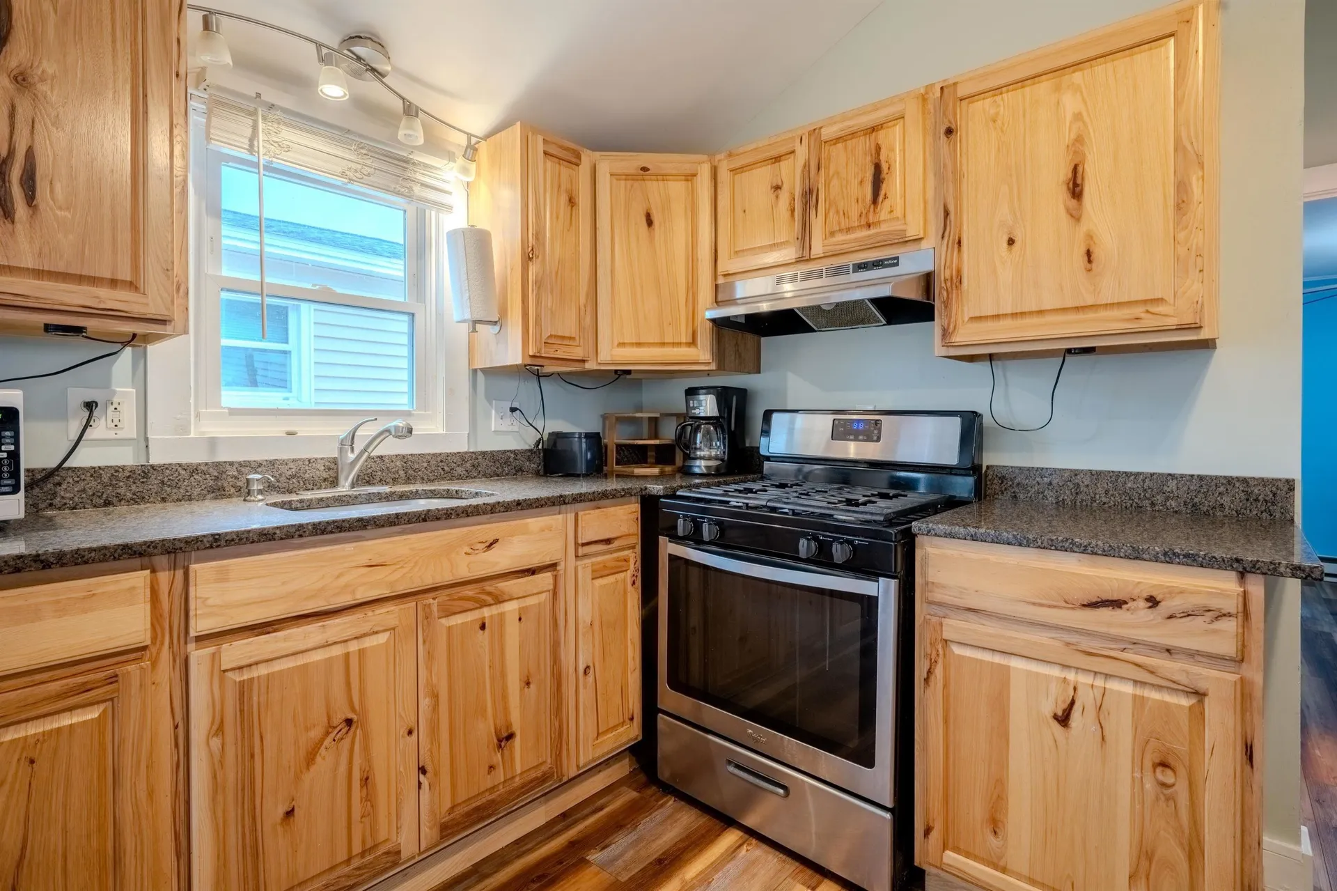 7 Perkins Avenue Hampton NH 03842