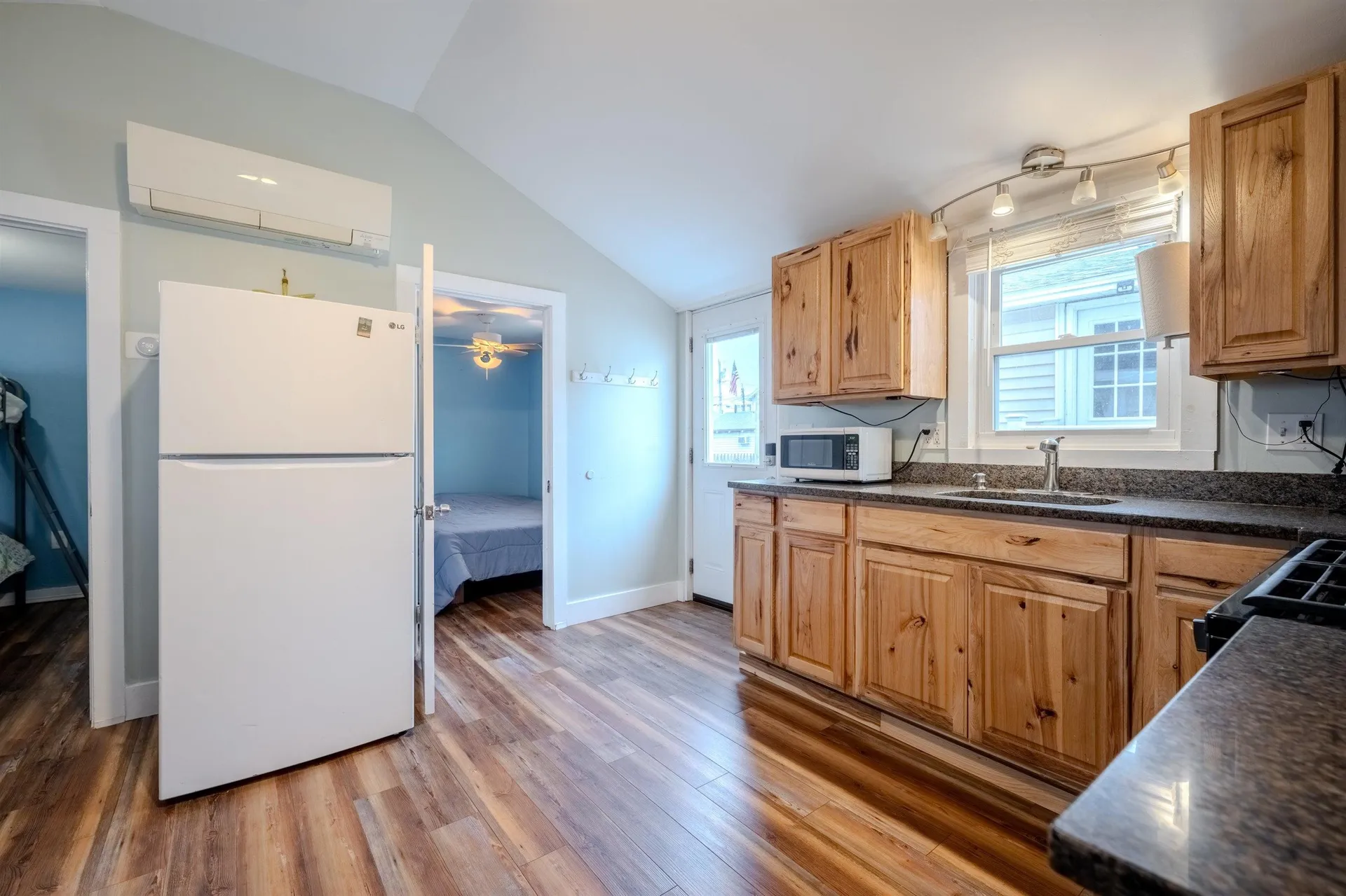 7 Perkins Avenue Hampton NH 03842