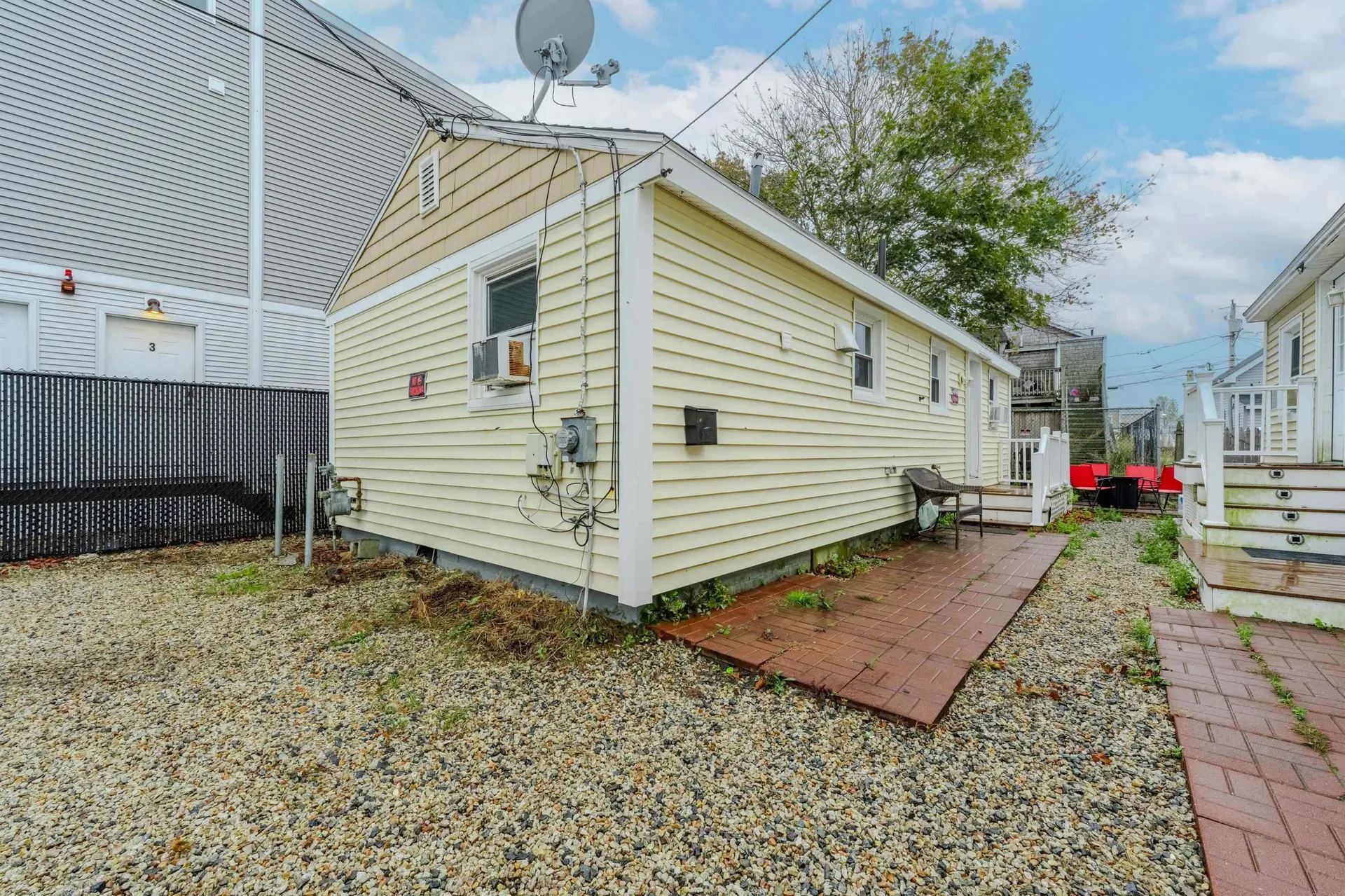 7 Perkins Avenue Hampton NH 03842