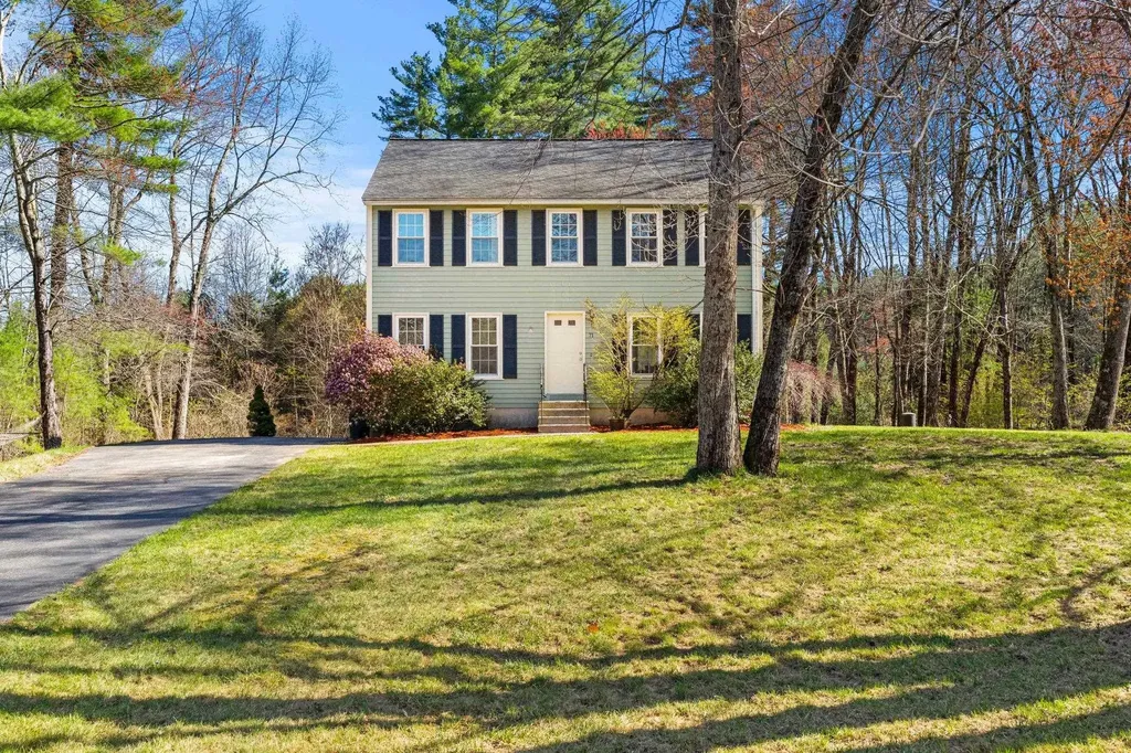 71 Talent Road Litchfield NH 03052