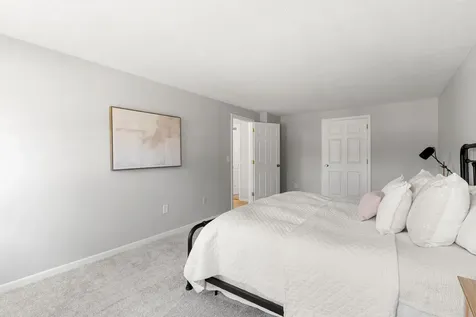 71 Talent Road Litchfield NH 03052