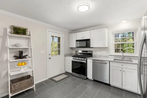 71 Talent Road Litchfield NH 03052