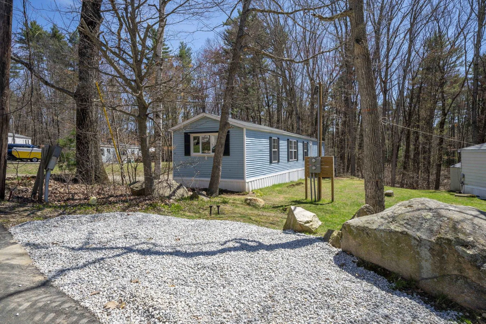 41 Monroe Avenue Allenstown NH 03275