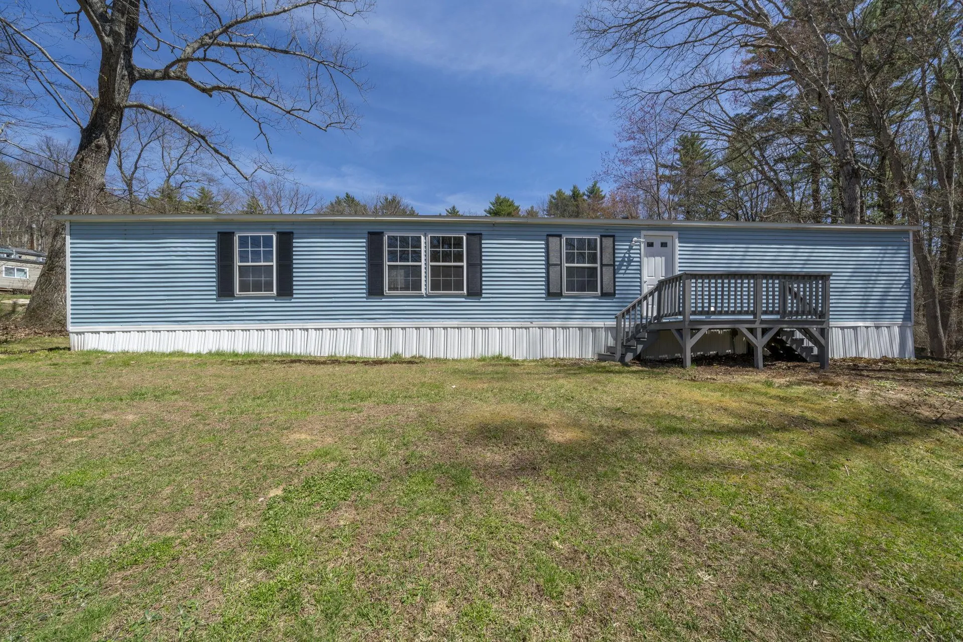 41 Monroe Avenue Allenstown NH 03275