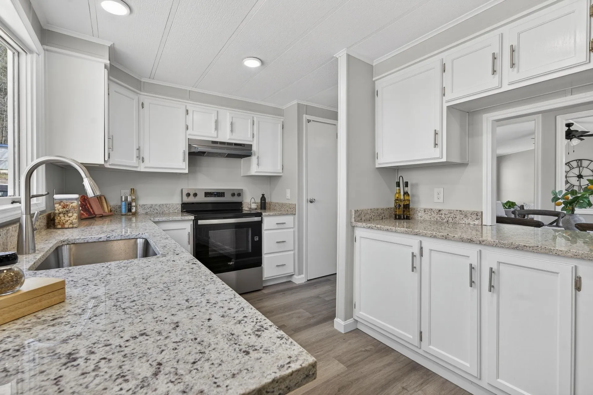 41 Monroe Avenue Allenstown NH 03275