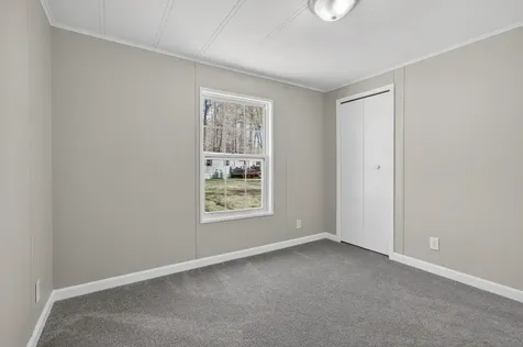 41 Monroe Avenue Allenstown NH 03275