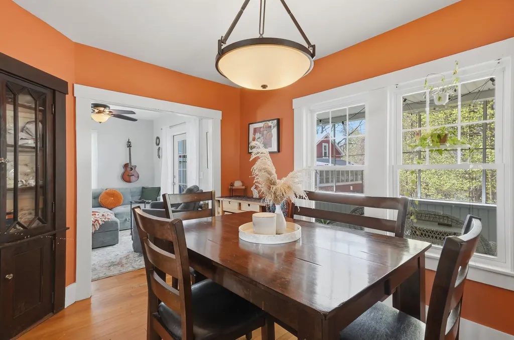 3 Maple Avenue Hudson NH 03051