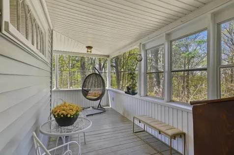 3 Maple Avenue Hudson NH 03051
