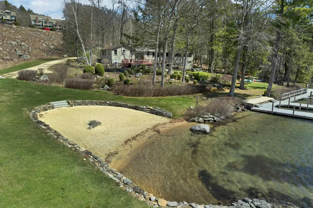 2 Mountain West Drive Wolfeboro NH 03894